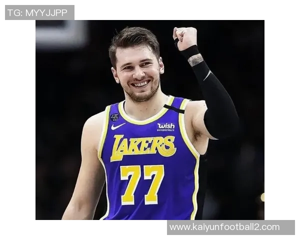 东契奇赛后拒绝媒体采访引发热议手感冰冷成焦点